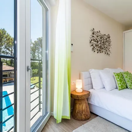 Villa Solaria Blu - A Luxury Sea View Retreat In Durres Apartment Durrës